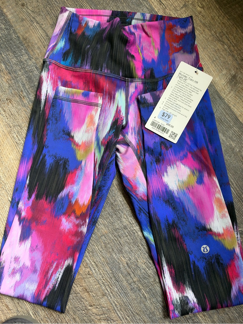 lululemon multi-color pink blue black wunder train HR tight 28’’. NWT. Size 4